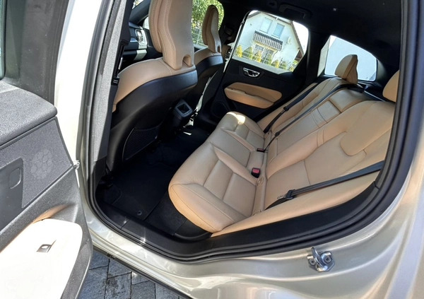 Volvo XC 60 cena 94900 przebieg: 145000, rok produkcji 2018 z Zgorzelec małe 596
